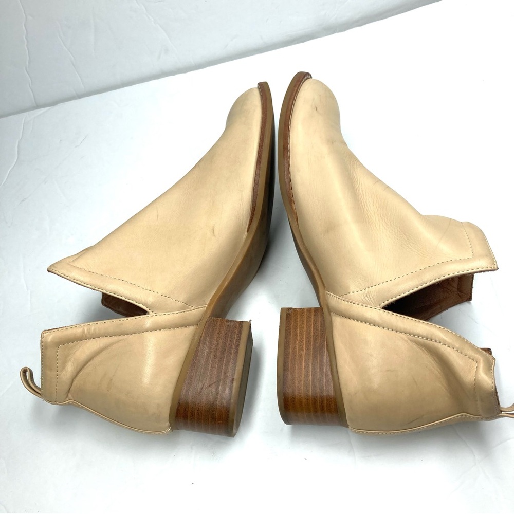 Jeffrey Campbell Womens Muskrat Cream Leather Ankle Booties 8 Cutout Pull Loop - Picture 7 of 16